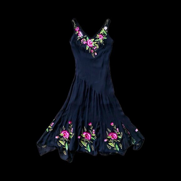 Caché 1990's Hand-Embroidered Floral Embroidered Silk Dress - Picture 4 of 5